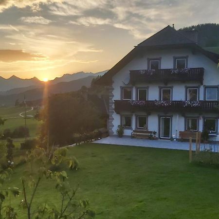 タムスヴェークSchweizer Hofアパートメント エクステリア 写真